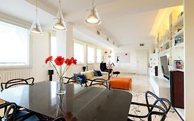Peaceful Penthouse With Garage By Ndp Rent